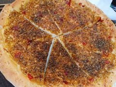 隔壁店的蒜蓉烤馕-清真·马峰烤肉(小学习北巷店)