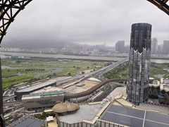 -影汇之星8字形摩天轮