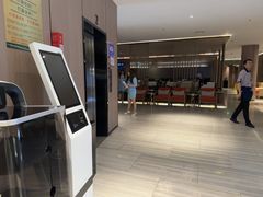 -东方棕泉·洗浴·按摩·美食国际水疗会所(福田店)