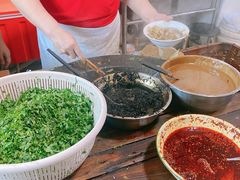 秘制葱油酱-正味斋锅巴菜(西北角店)