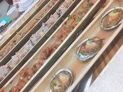 -胡须哥网红竹筒菜