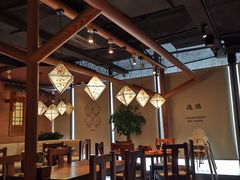 -云海肴·汽锅鸡·云南菜(天山百盛优客店)