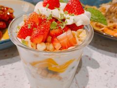 草莓优格-BE BRIGHT KITCHEN(正佳广场店)