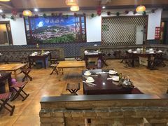 大堂-赵记煎饼卷大葱(泰山大街店)