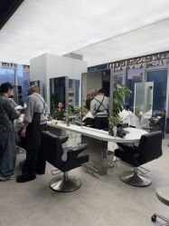 -菲·木田moontin造型salon