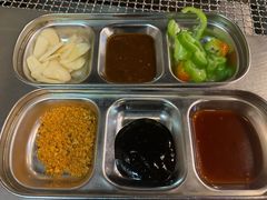 -马路牙子烧烤音乐酒馆(望京店)