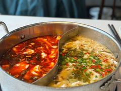 -德林酸菜鱼火锅(南丹店)