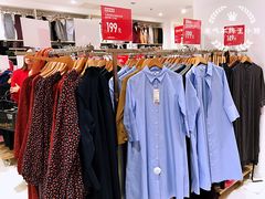 -优衣库(威海威高购物中心店)