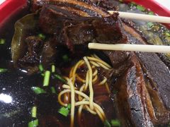 -小龙大肉面馆
