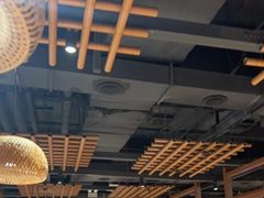 大堂-先启半步颠小酒馆(常熟万达广场店)