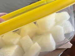 腌萝卜-富乐满韩国正宗炸鸡韩国料理(虹泉路店)