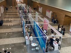 -上海跨国采购会展中心