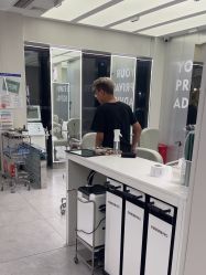 -PE SALON