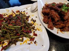 -老码头黑皮肘子锅包肉(文政街店)
