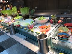 自助取餐区-圆顶阁西餐厅(郑州索菲特国际饭店 )