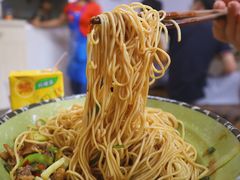 韭黄炒牛肉-刘氏三和面馆