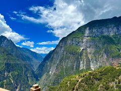 -香格里拉大峡谷巴拉格宗国家级风景名胜区丽江中旅旅游质量服务点