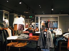 -Abercrombie&Fitch(德基广场店)