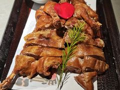苏式香酥鸭-姑苏家宴·苏帮菜·松鼠桂鱼(苏州总店)