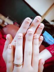 -睫乐园•睫公馆•美睫美甲沙龙