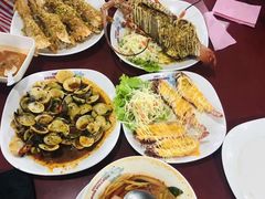 -拉威海鲜市场
