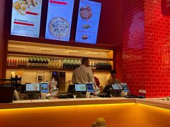 -城市大道红炉披萨烘焙坊