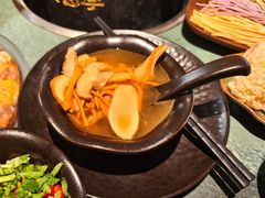 -芸山季·云南野生菌火锅(人民广场来福士店)