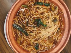 铜锅米线-88号小吃店·经典云南菜·地道纳西美食