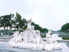 -龙谕酒庄