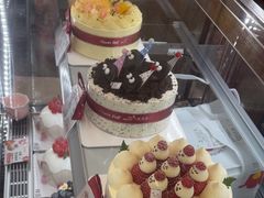 -花花卷卷·鲜食蛋糕(静安久光百货店)