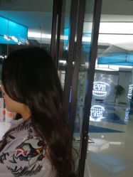 -FRIDAY星期五专业美发沙龙