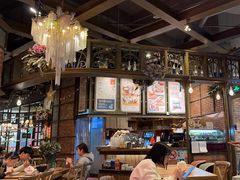 -玛格萝妮(汇智国际商业中心店)