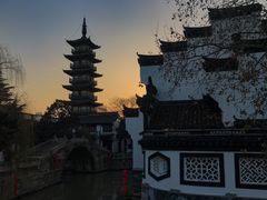 -汇龙潭
