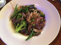 stir&nbsp;fried&nbsp;green&nbsp;vegetables-Goocha Dizengoff