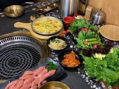 -黑牛の場烤肉(摩天活力城店)