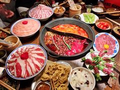 -萍姐火锅·公路夜市(武汉首店)