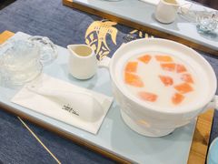 -燕庭·纯燕窝·甜品下午茶(南京西路店)