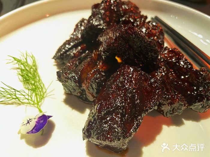 鲁采LU STYLE(新天地店)文火煨山东黑牛图片