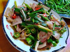 -民食香·腊排骨野生菌美食(木府店)