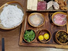 -麦麦山云南菜(复地活力城店)