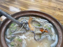 -盛燕泥丁粥