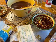 -拈签一笑黄牛肉辣卤串串