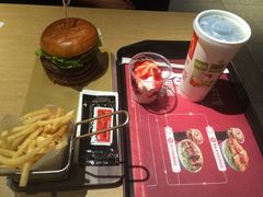 -麦当劳(新王府井店)