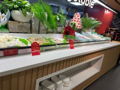 -四囍码头海鲜烧烤自助火锅(外滩南京东路悦荟广场店)