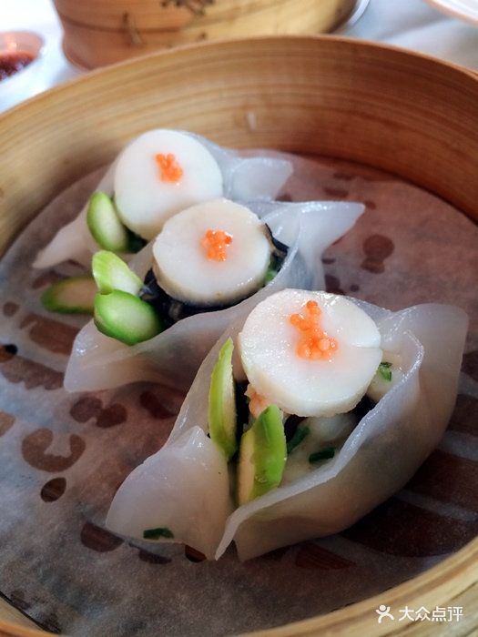 丽思卡尔顿·玉餐厅鲜虾带子饺图片 - 第1张