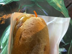 -Bánh Mì Huynh Hoa