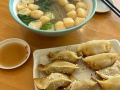 -小姜锅贴(凤凰街店)