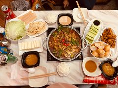 -彭记铁锅肥肠(东四总店)
