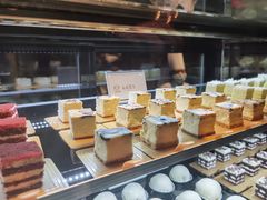 -半岛翡丽海鲜自助餐厅(观风亭店)