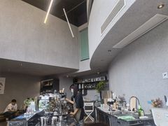 -HUG·拥抱咖啡(郑州宝龙广场店)